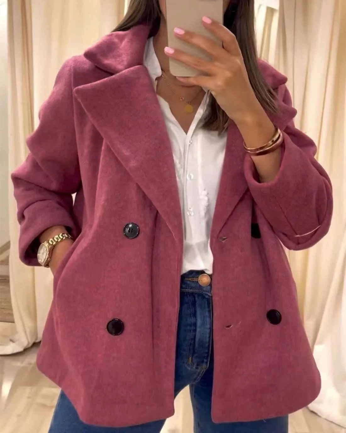 chouyatou Women's Elegant Lapel Double Breasted Wool Blend Overcoat Short Wool Pea Coat with Pockets