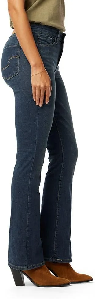 Levi Strauss Signature Gold Women's Totally Shaping Bootcut Jeans (Standard and Plus)