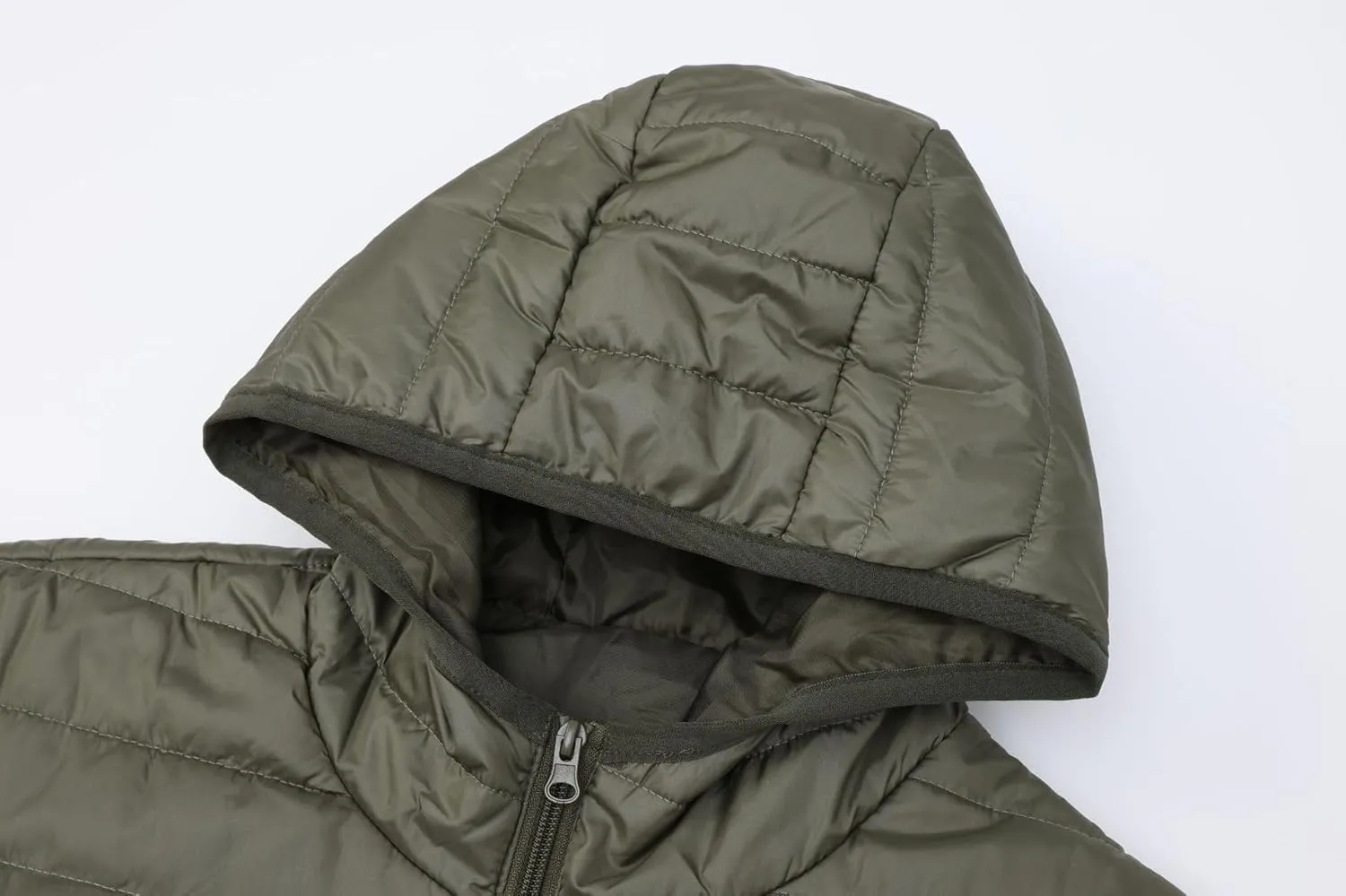 Mens Puffer Jacket with Hood Lightweight Windproof Water Resistant Winter Down Jacket Ideal for Outdoor Hiking