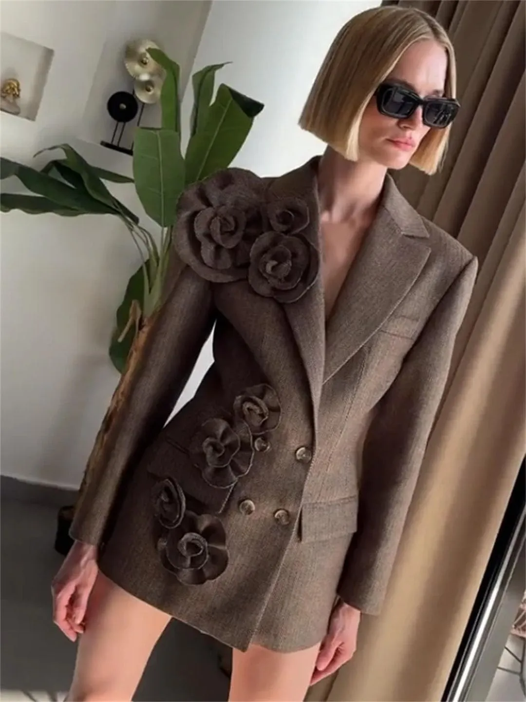 Women Solid Spliced Appliques Notched Collar Long Sleeve Patchwork Button Slim Blazers