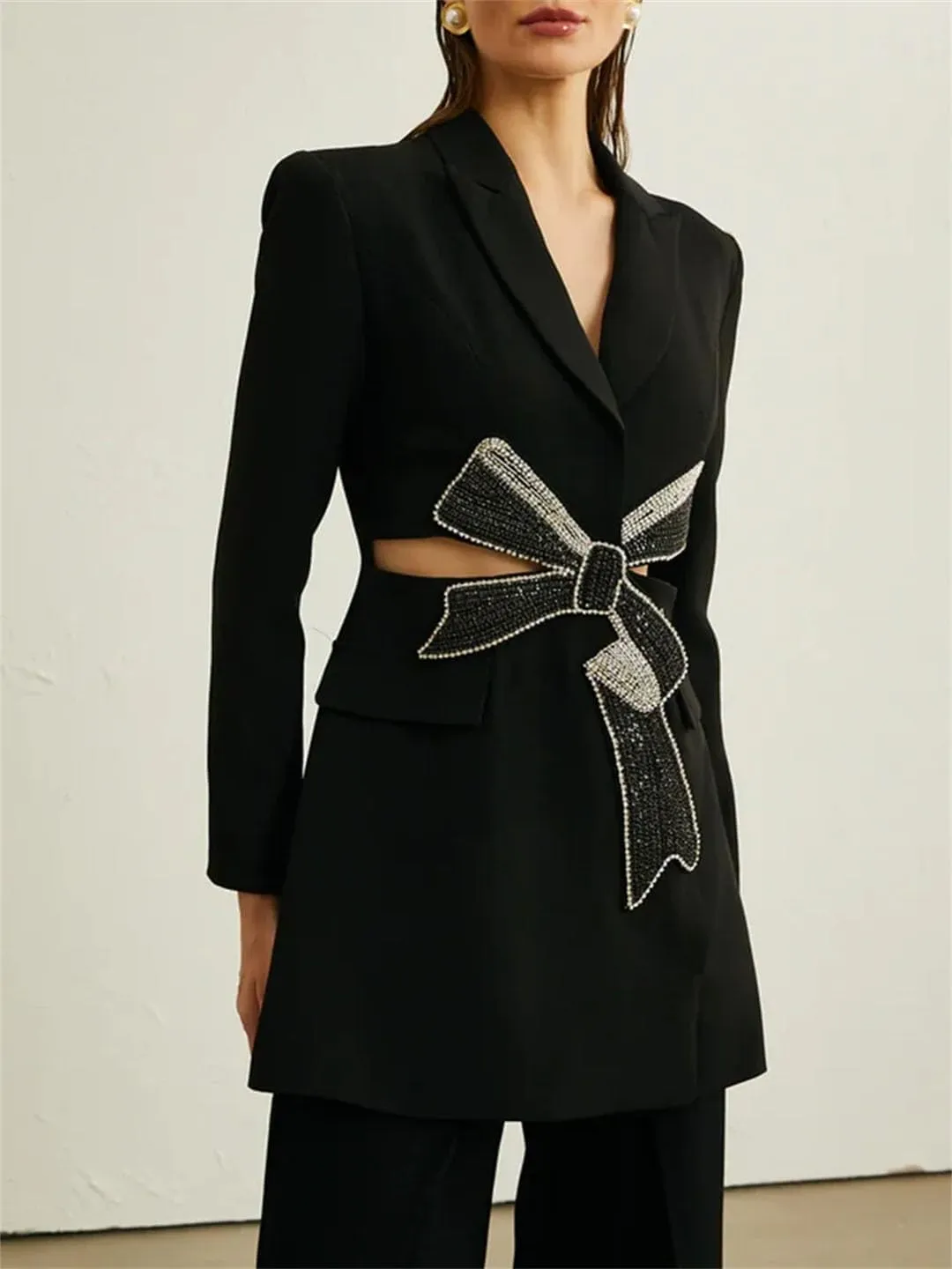 Women Solid Spliced Diamonds Hollow Out Jackets Lapel Short Sleeve Tunic Slimming Blazers