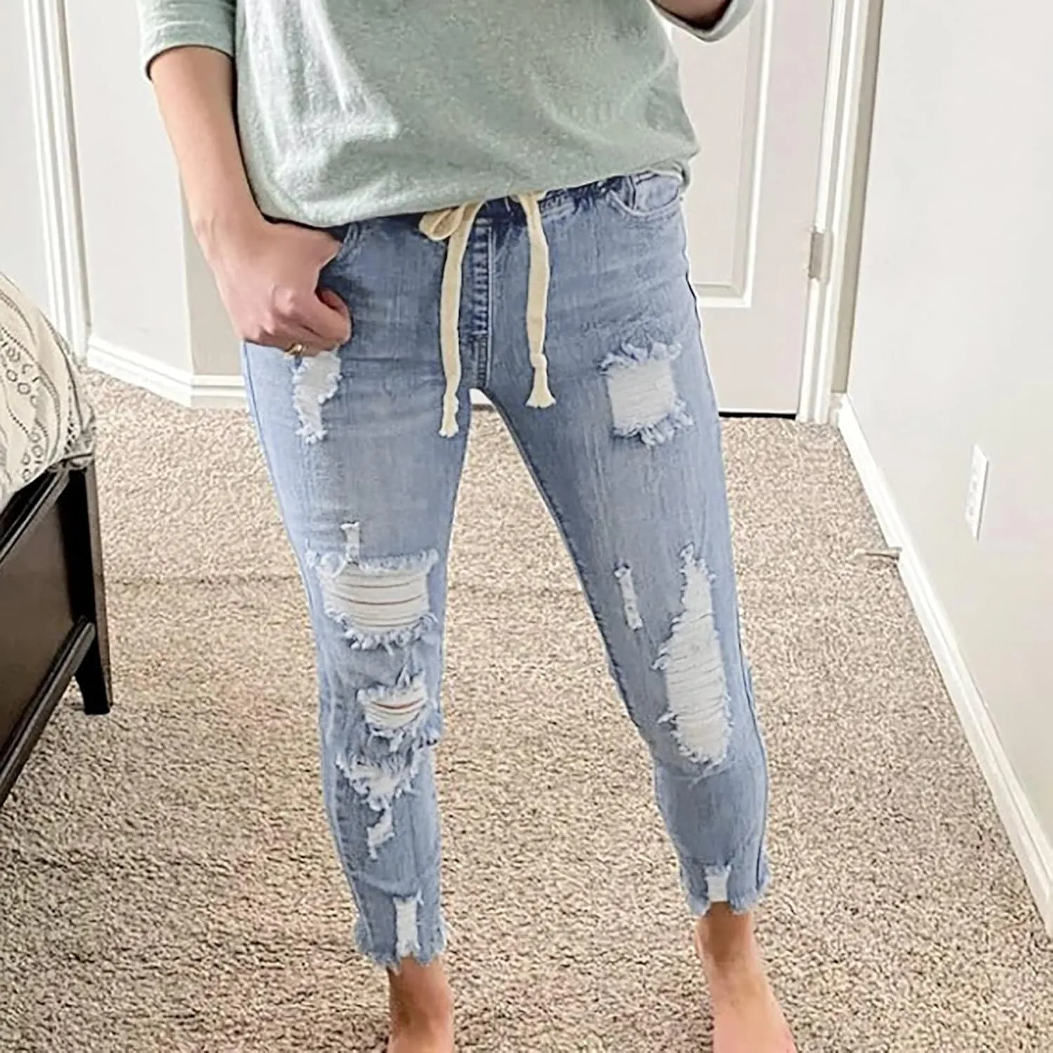 Womens High Waisted Jeans for Women Distressed Ripped Jeans Slim Fit Butt Lifting Fashion Skinny Stretchy Denim Pants
