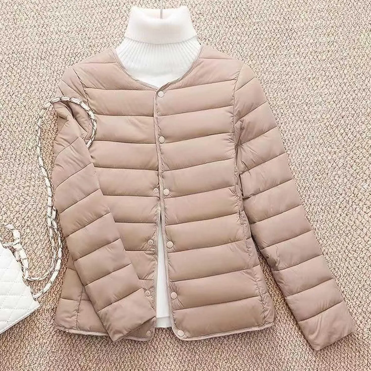 Women's Lightweight Puffer Jacket Winter Packable Quilted Padded Down Coat Plus Size Full Zip Outwear with Pockets