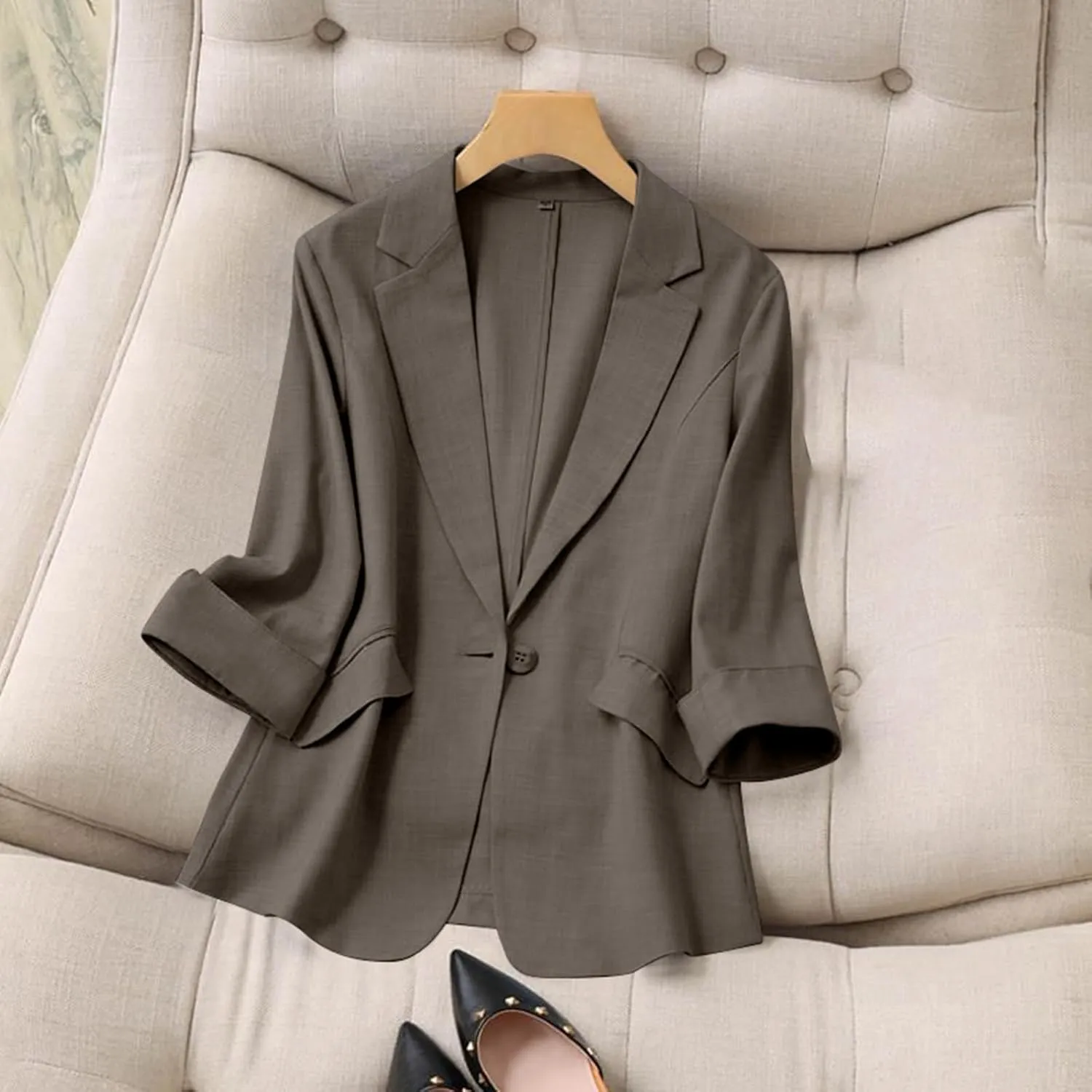 Women's Summer Blazer Button 3/4 Sleeve Pocket Lapel Elegant Trendy Comfortable Soft Comfy Stylish Suit Jackets