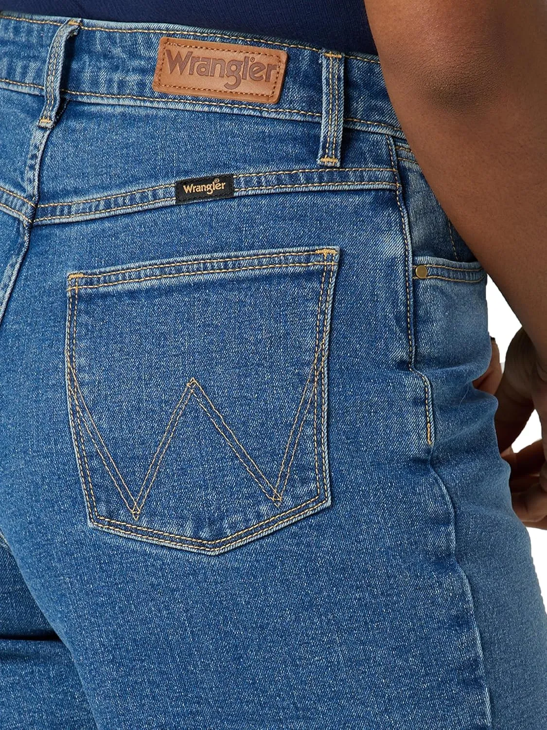 Wrangler Women's 4" Fray Jean Short